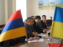 Посол Армении встретился с мэром Запорожья