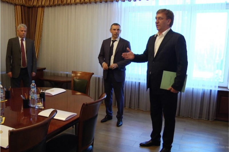 Нова влада на Сумщині: Кого веде на керівні посади генерал Бухарєв