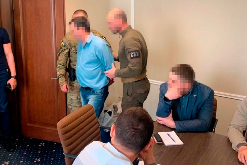 В Киеве на ГП «Антонов» СБУ задержала ведущего инженера за пророссийские посты в соцсетях
