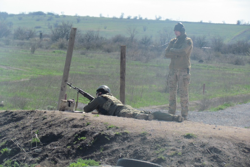 «Азов» провел стрельбы по стандартам армии США, но с учетом украинского менталитета
