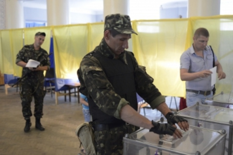 Военные будут караулить парней призывного возраста на избирательных участках в Мелитополе - проверка слуха