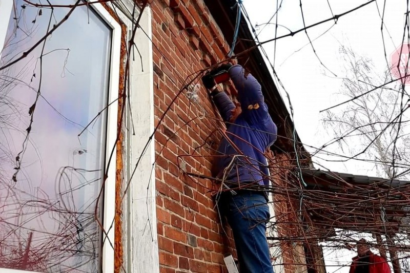 У мороз відрізали електрику: в Лебедині на Сумщині заявляють про «комунальний тиск» на активістів