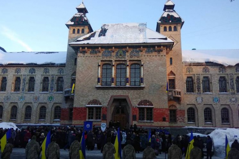 У Полтаві до Дня Соборності України зібрали народне віче