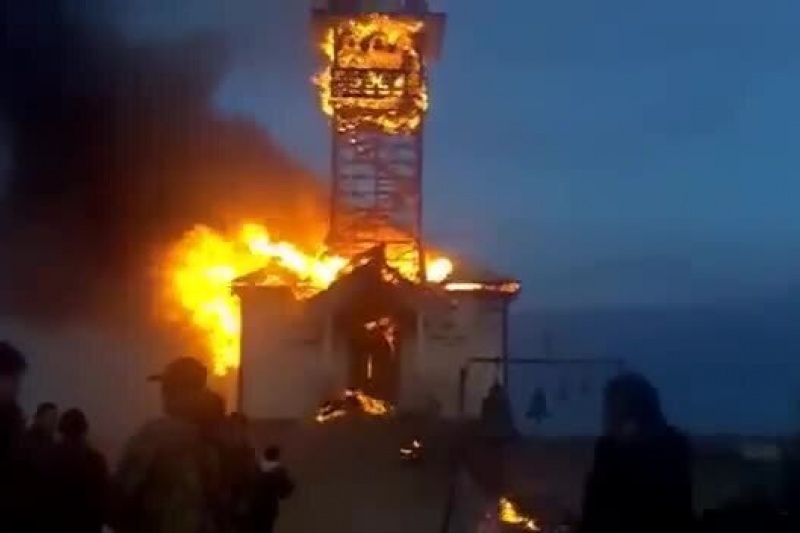 На Николаевщине раскольники из ПЦУ сожгли Православный храм