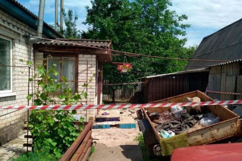 Спор за межу: на Полтавщине 71-летний пенсионер бросил во двор соседей гранату
