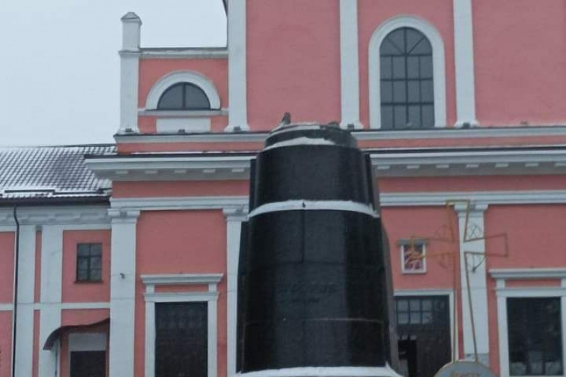 В городе Тульчине снесли памятник Александру Суворову