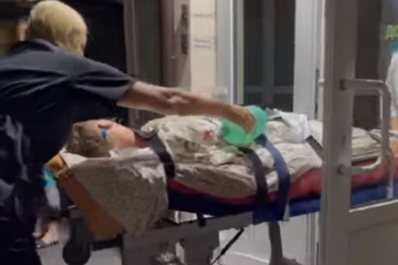 В запорожскую больницу доставили мальчика, которому стало плохо в детском лагере - ребенок в коме