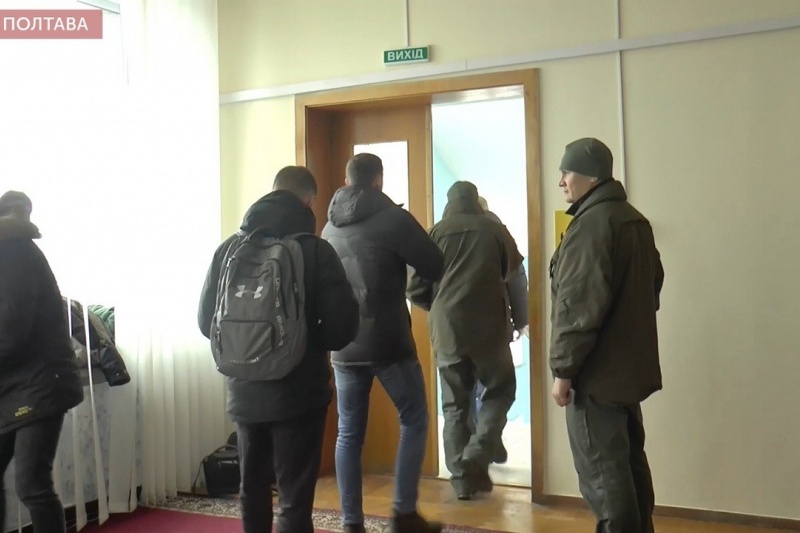 Пройшов обшук у квартирах двох слідчих Головного управління Нацполіції в Полтавській області