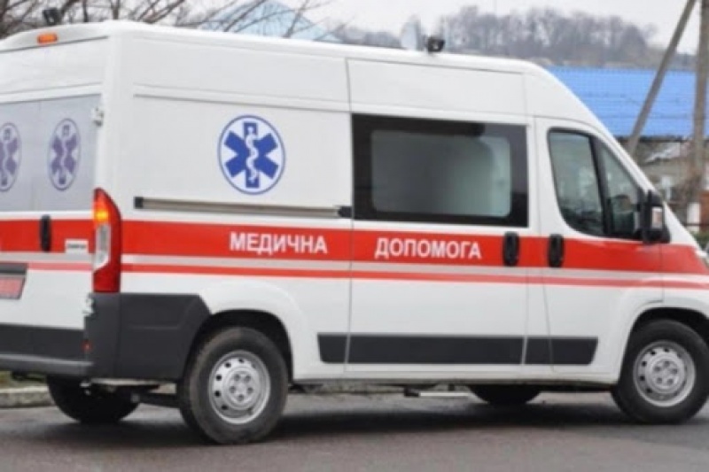 В Мелитополе посетители ночного клуба избили санитара скорой помощи