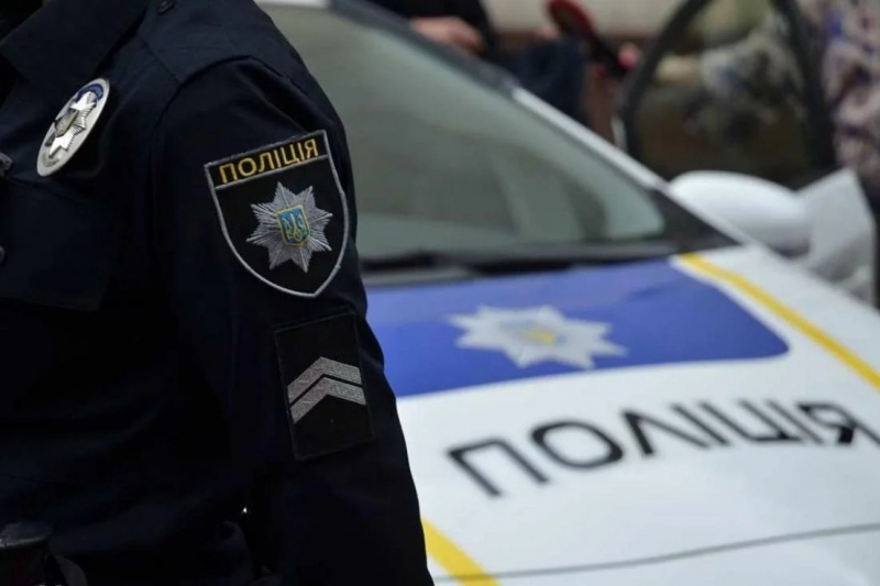 Пьяный полицейский «прославился» на всю Украину
