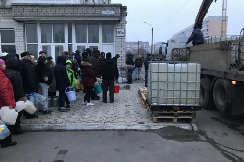 В Бердянске снова произошла авария на коллекторе - организован подвоз воды