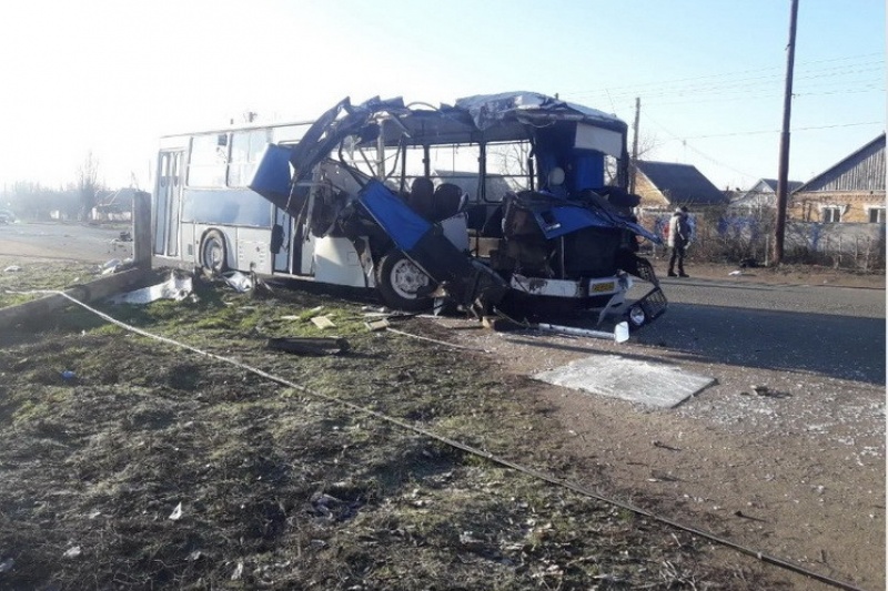 На Дніпропетровщині сталася жахлива ДТП із автобусом з працівниками заводу
