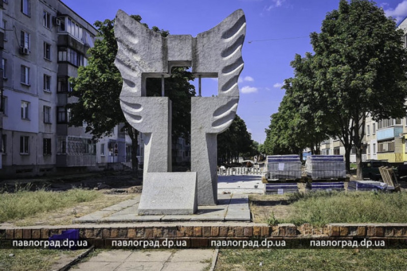 В Павлограде перенесут один из памятников