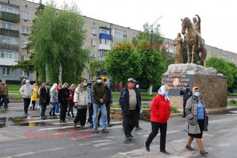В Путивле протестующие перекрыли трассу
