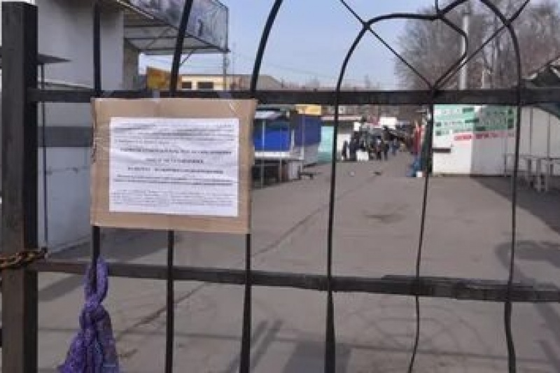 "Мы умрем от голода, а не от коронавируса": запорожские рыночники обратились к Зеленскому
