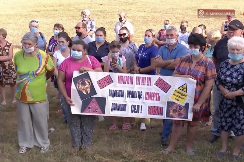 8 минут и радиоактивная пыль в Днепре: в области протестуют против добычи урана