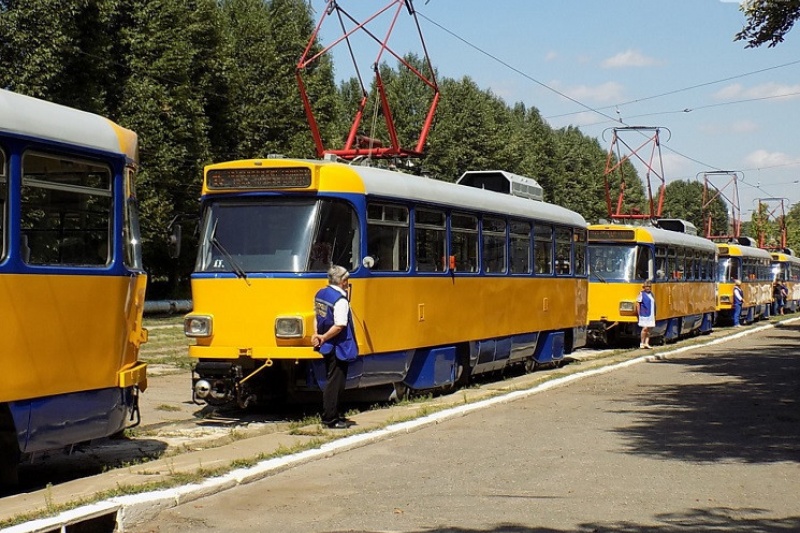 Для Дніпра у лізинг придбають вживані трамваї