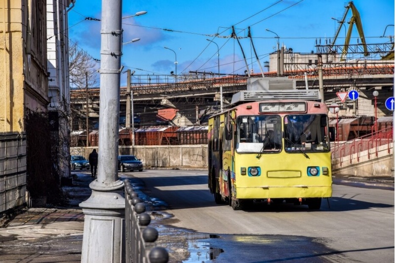В Одессе из-за дефицита электричества утром на линию не вышла половина электротранспорта