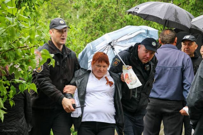 В Мелитополе задержали женщину с георгиевской лентой