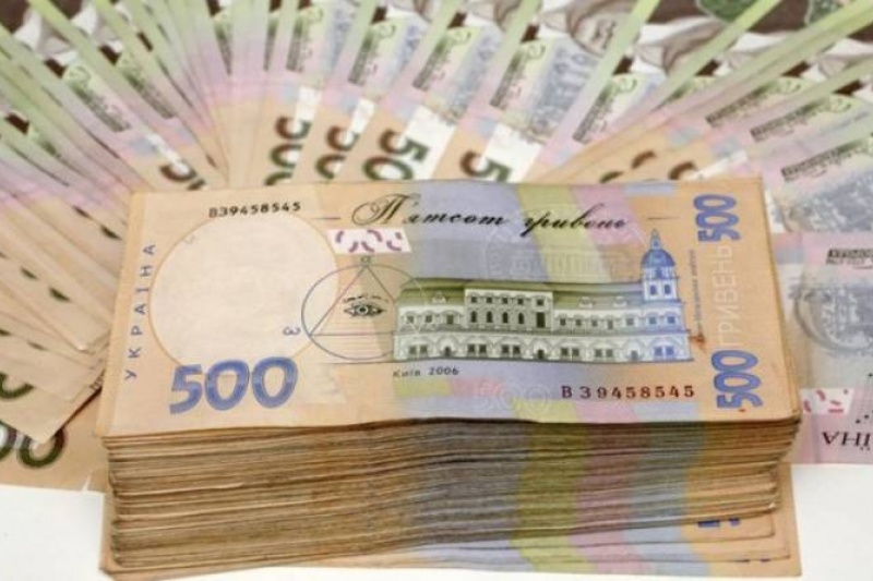 Запорожский сотрудник СБУ, обвиненный в связи с бандитами, требует денег