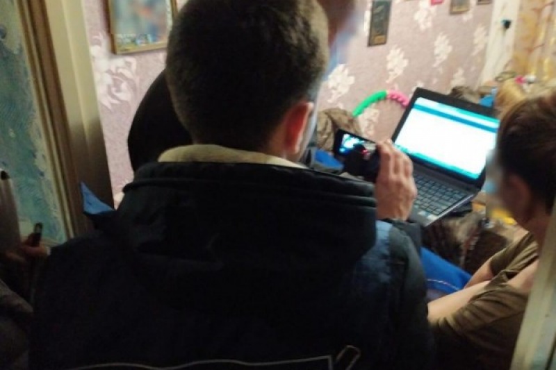 На Днепропетровщине раскрыта сеть детских порностудий: родители сами приводили