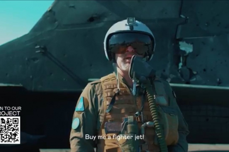 Дожились! Украинские лётчики просят толстосумов подарить им хоть один боевой самолёт!
