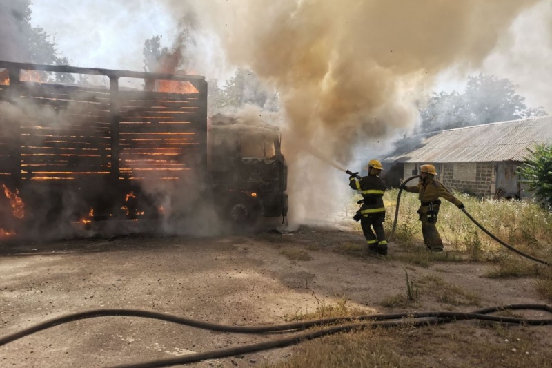 В Запорожской области произошел пожар на территории промбазы