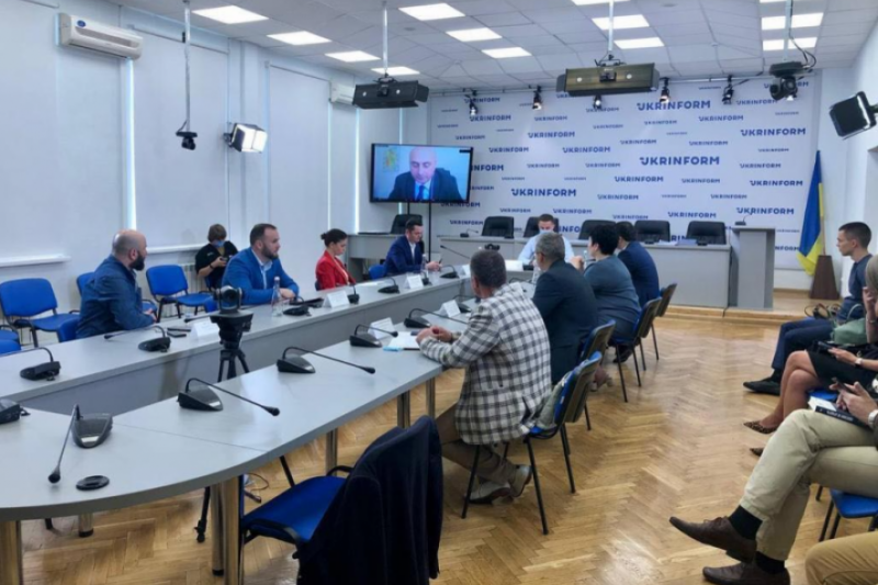 Кременчугская компания восстановит энергоснабжение Карабаха