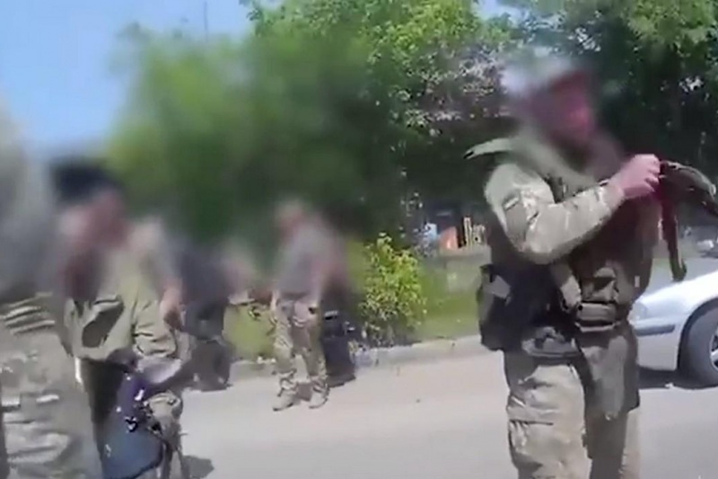 В Чернигове произошли разборки со стрельбой между полицией и военными