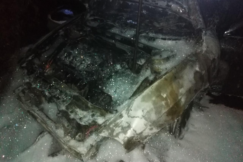 Вчора у Запоріжжі згорів елітний автомобіль