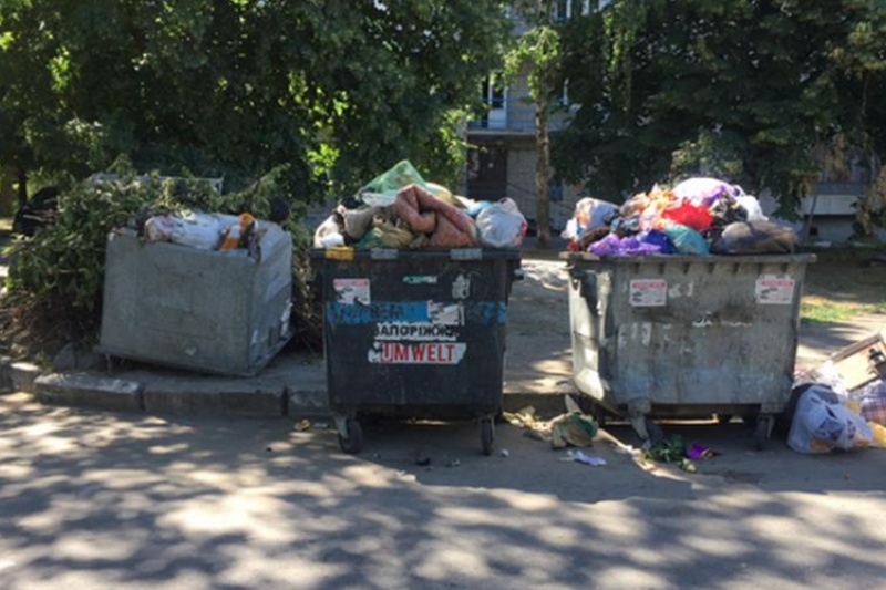 Как Ахметов разоряет Запорожье с помощью мусора