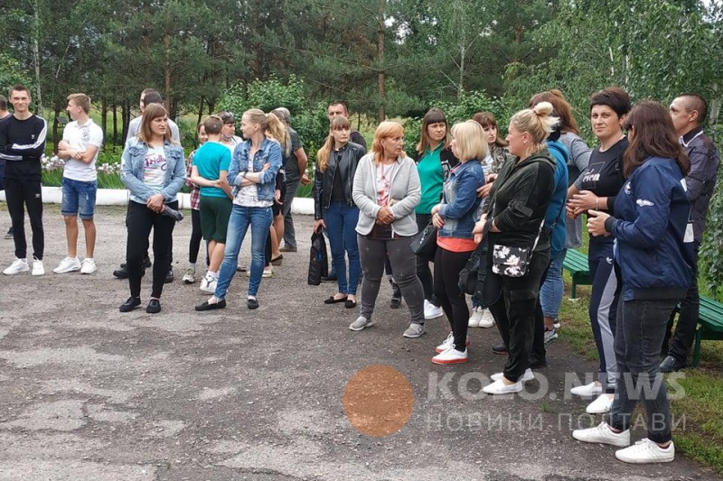 На Полтавщині зі школи хочуть зробити дев’ятирічку: люди протестують і збираються перекривати трасу