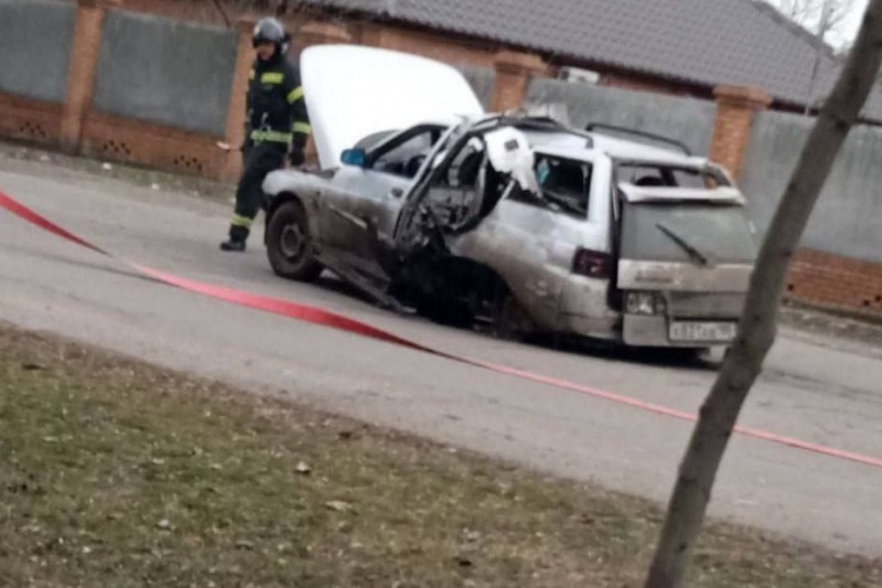 В Бердянске украинские террористы подорвали машину Валентины Мамай