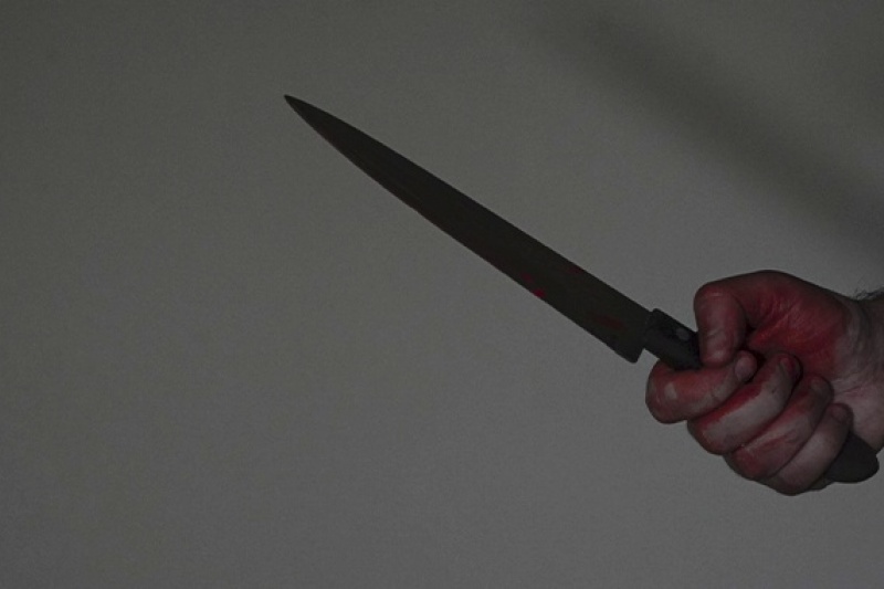 В Нововолынске 50-летний «призывник» дважды ударил ножом военкоматчика