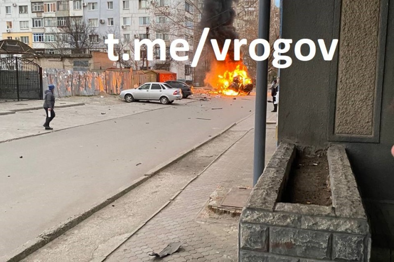 В Мелитополе в центре города снова теракт: взорвался автомобиль