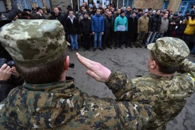 В Киеве вслед за Ивано-Франковском началась всеобщая мобилизация