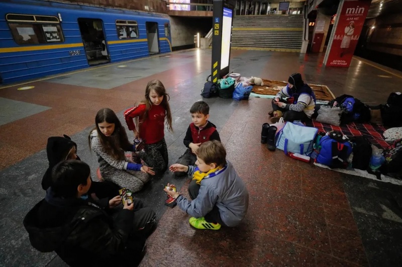 В Харькове в метро собираются открыть не только школы, но и детские сады!