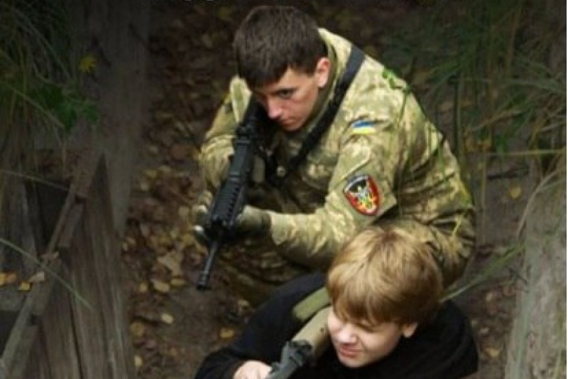 Детей-подростков режим Зеленского также готовит к участи пушечного мяса