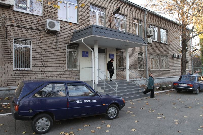 В Запорожье проходят обыски в больницах и профильном департаменте