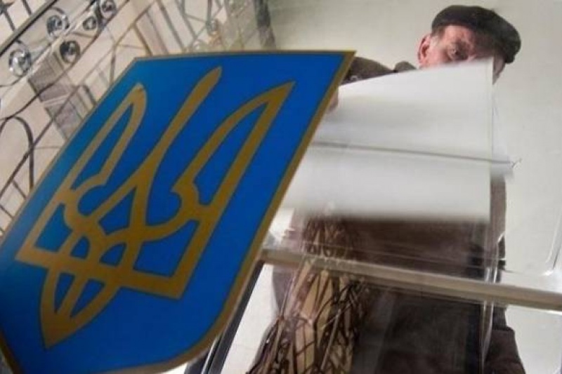 В Запорожской областной избирательной комиссии часть протоколов вернули на доработку