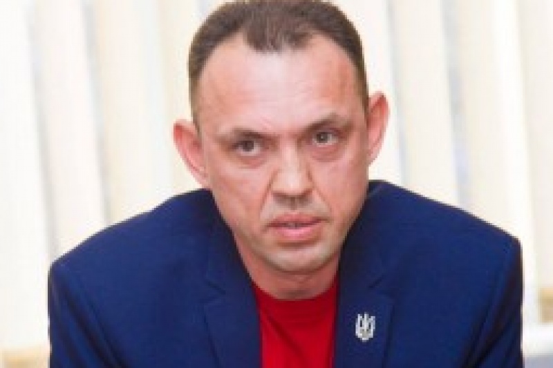 Глава совета участников АТО при Запорожской ОГА угрожает журналисту