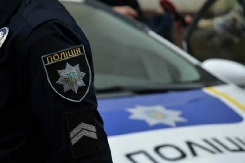 В Днепре задержали двух мужчин за нападение на полицейских
