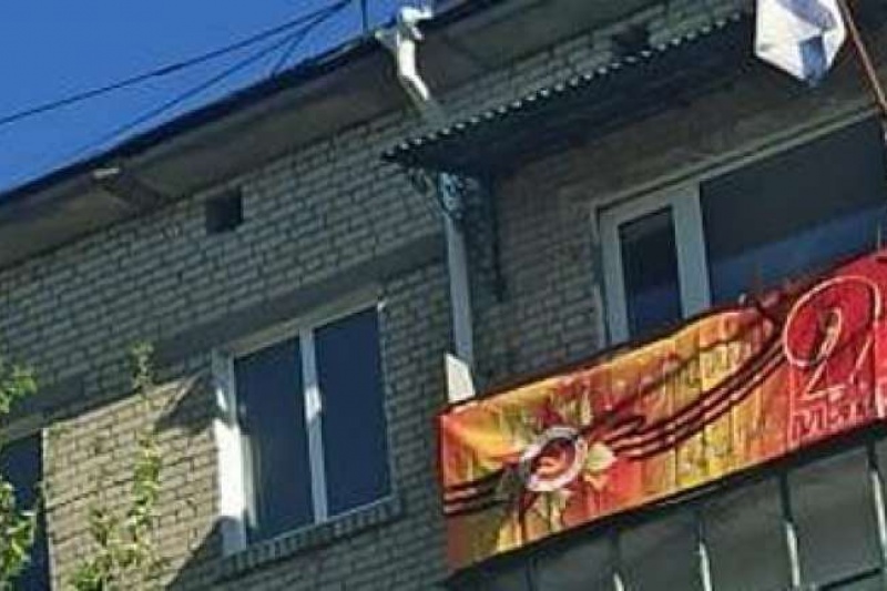 На Сумщине мужчина понесет наказание за плакат с советской символикой