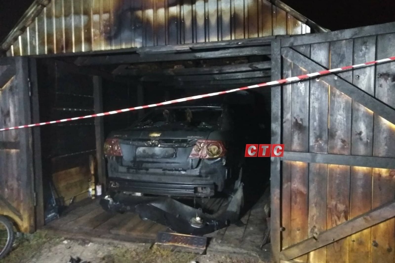 На Сумщині підпалили гараж депутата
