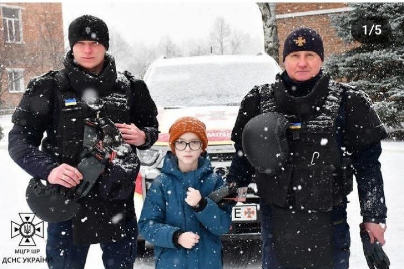 В Харькове два ВСУшника выдурили у 7-летнего ребёнка все сбережения его родителей