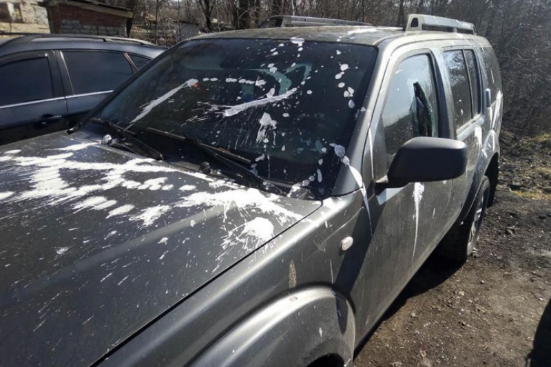 У Дніпрі кислотою залили автівку "антиполіцейського" активіста