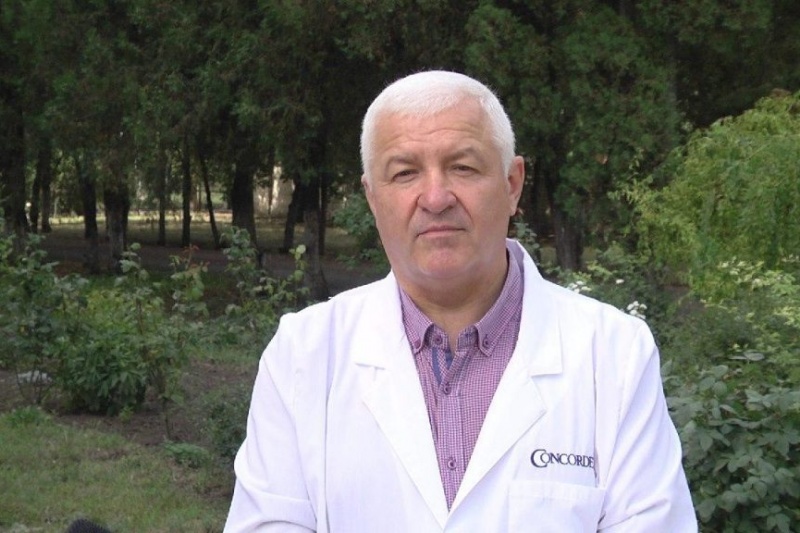 Директора запорожской инфекционной больницы отстранили от должности