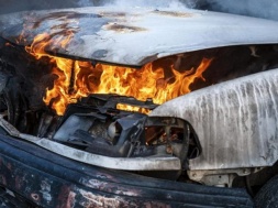 В Винницкой области неизвестные сожгли автомобиль ТЦК
