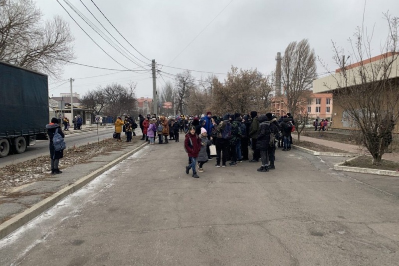 В Бердянске все школы ушли на дистанционку из-за «минирований»
